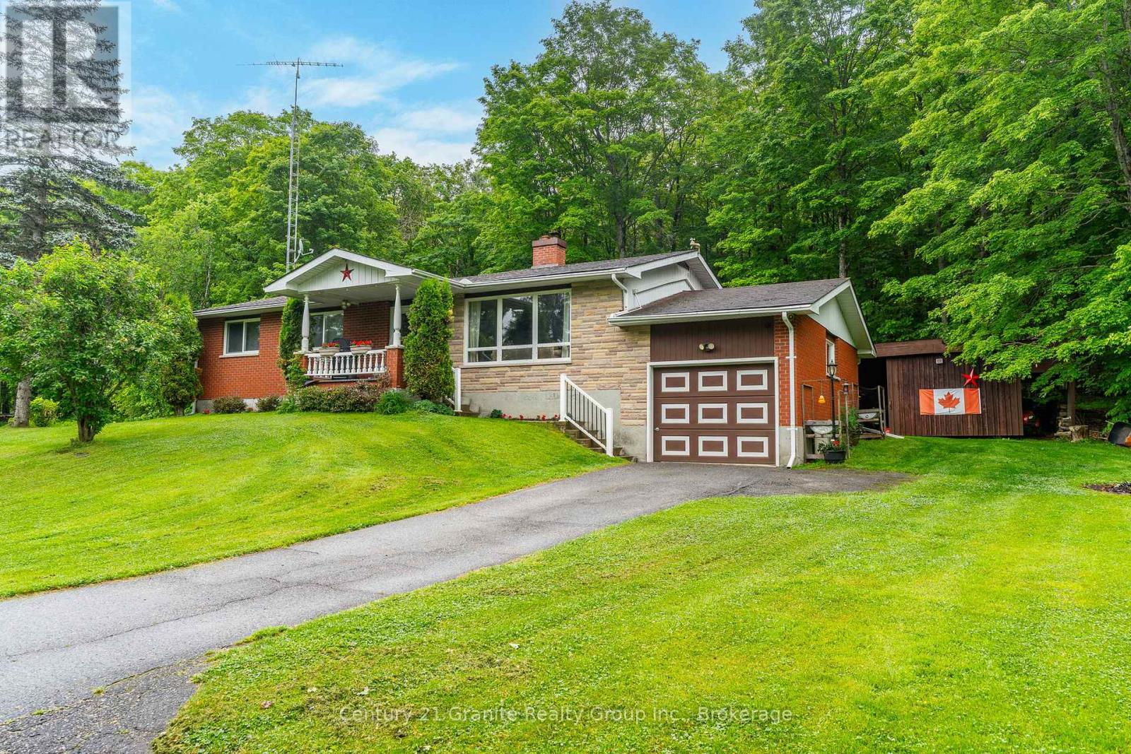 1203 SPRING VALLEY ROAD, Minden Hills, Ontario