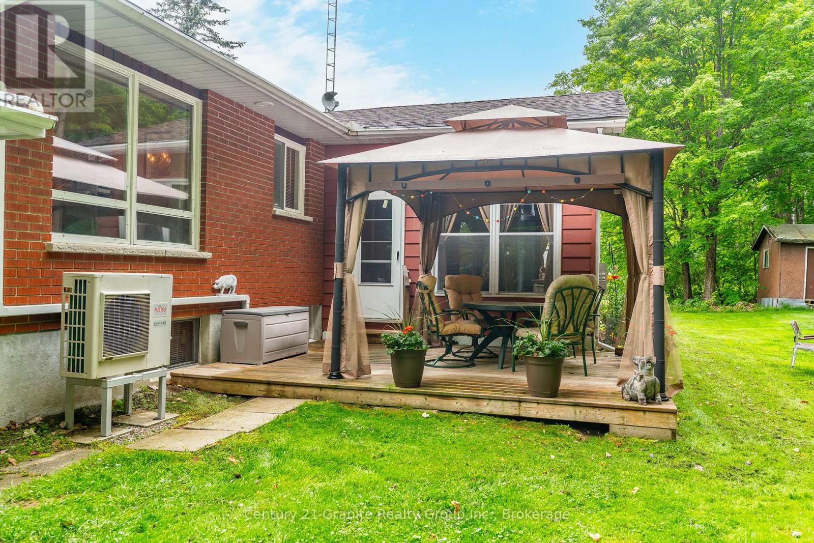 1203 Spring Valley Road, Minden Hills, Ontario  K0M 2K0 - Photo 37 - X12212127