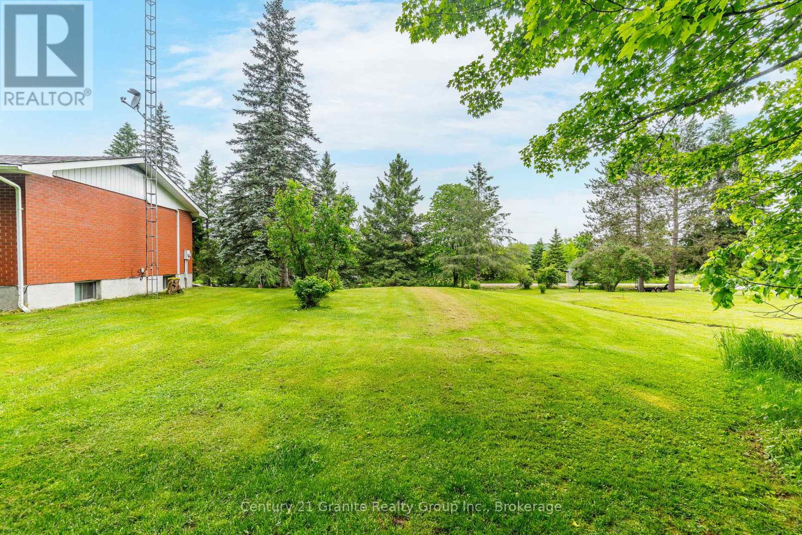 1203 Spring Valley Road, Minden Hills, Ontario  K0M 2K0 - Photo 42 - X12212127