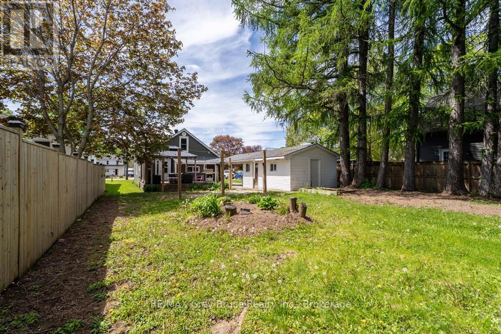1789 6TH AVENUE E, Owen Sound, Ontario