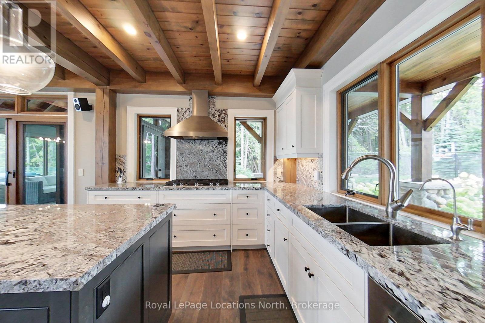 148 Georgian Beach Lane, Meaford, Ontario  N4L 1W5 - Photo 16 - X12212130