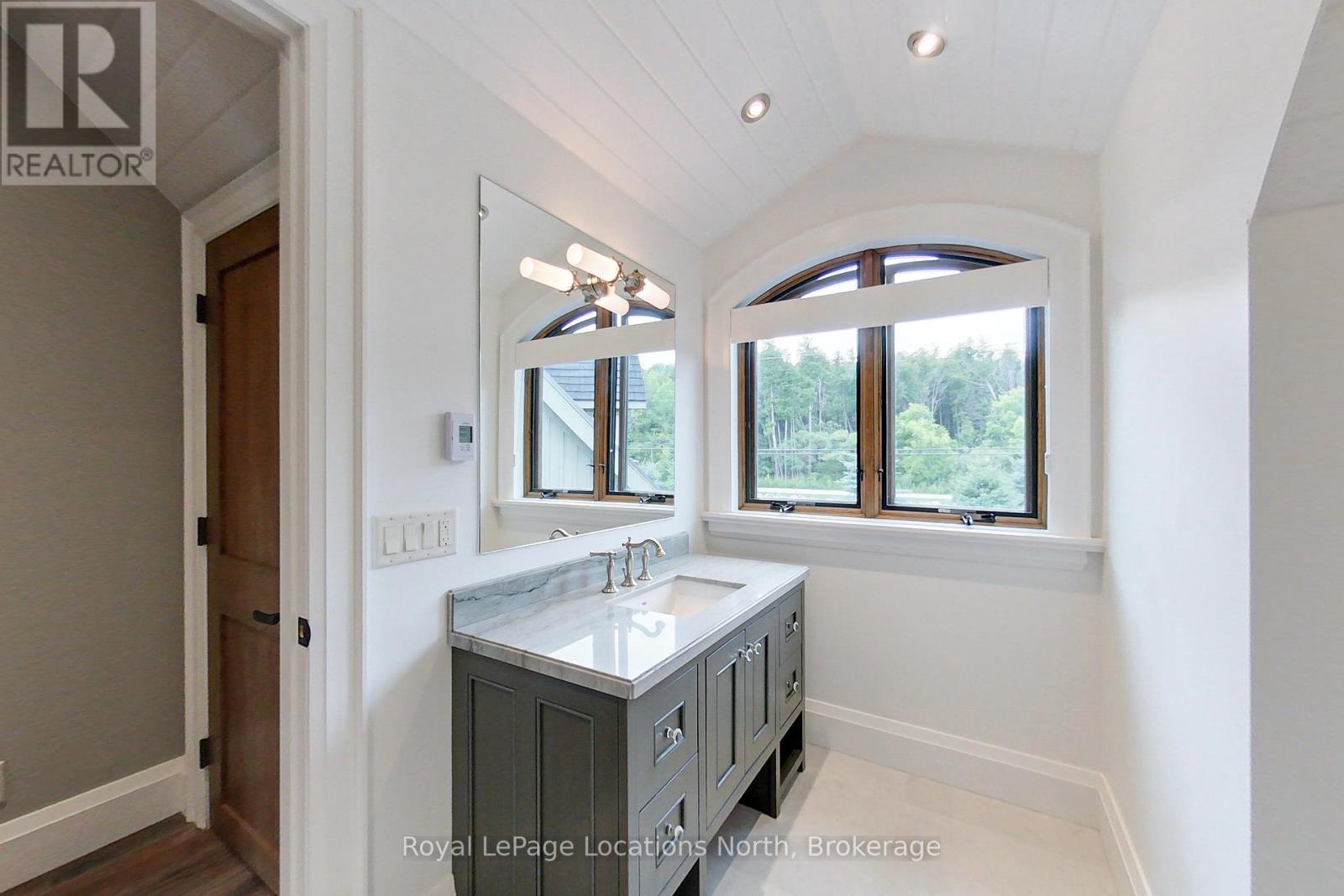 148 Georgian Beach Lane, Meaford, Ontario  N4L 1W5 - Photo 32 - X12212130
