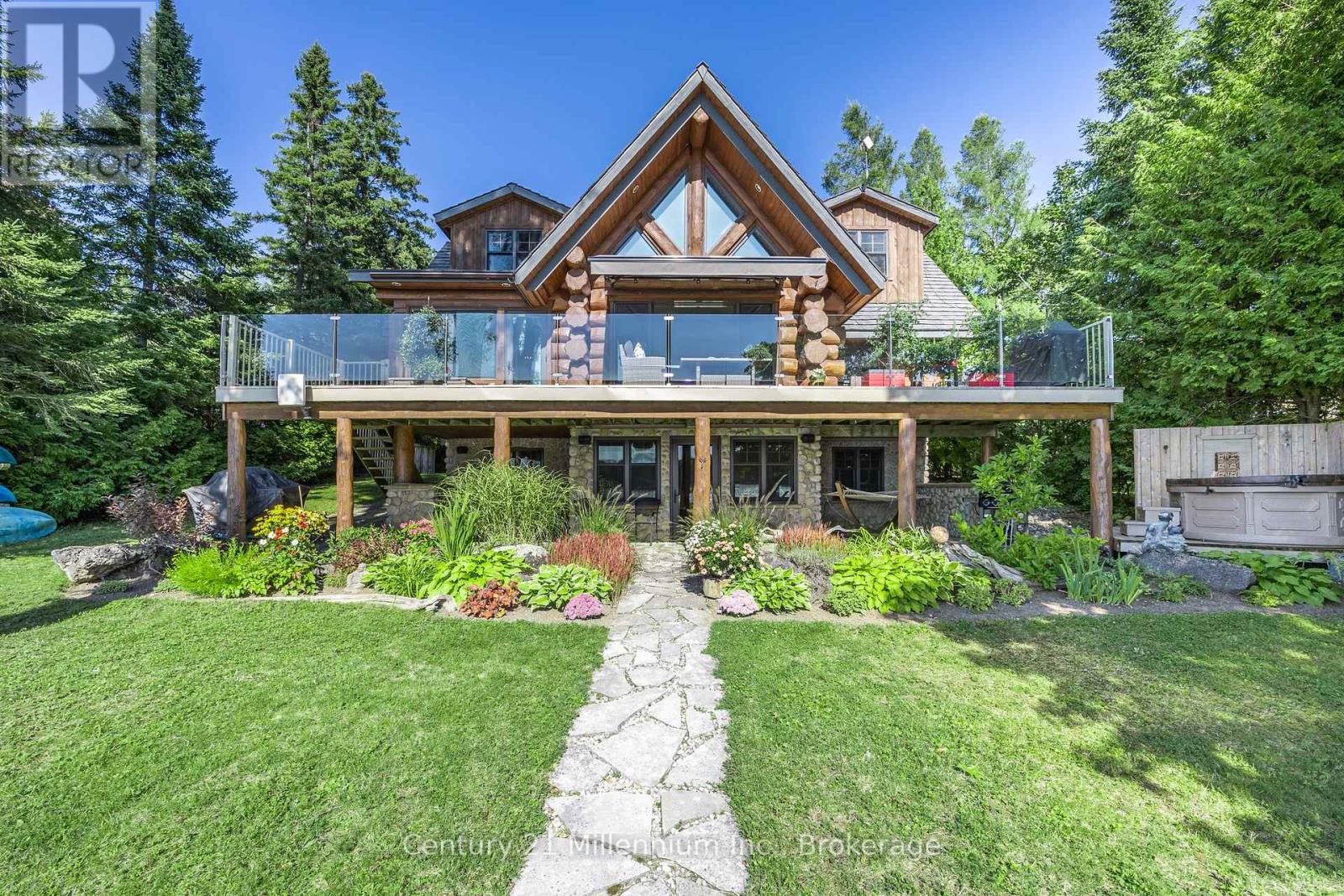 158 Wiles Lane, Grey Highlands, Ontario  N0C 1E0 - Photo 3 - X12212188