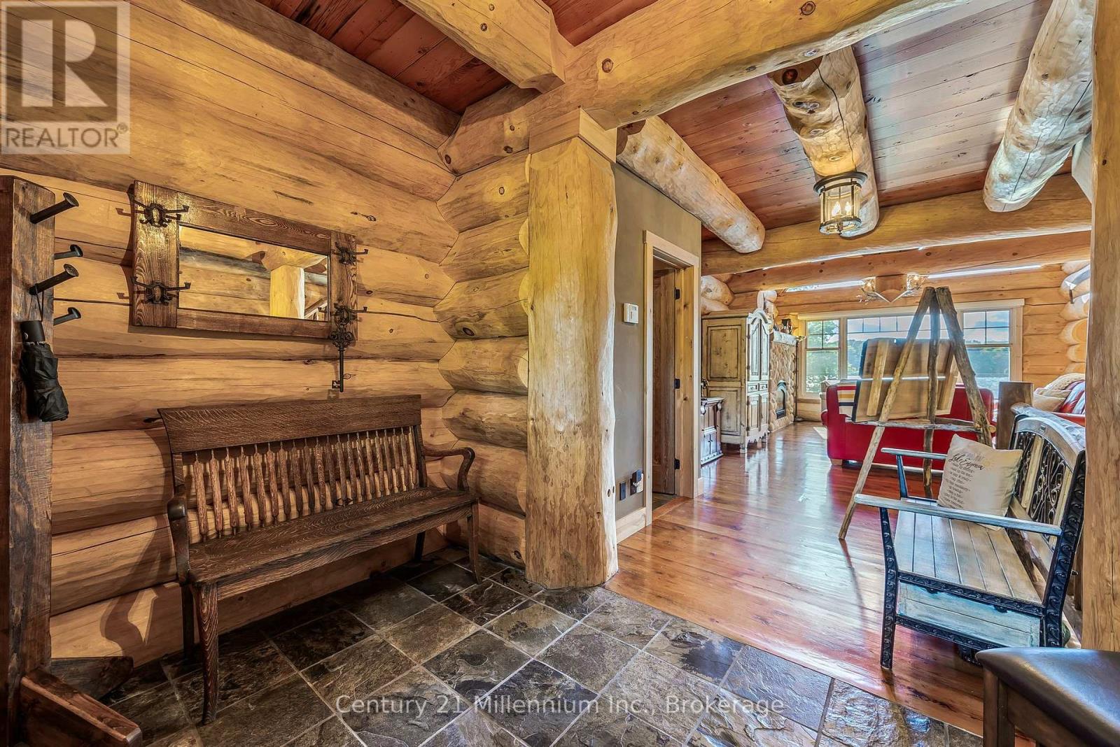 158 Wiles Lane, Grey Highlands, Ontario  N0C 1E0 - Photo 5 - X12212188