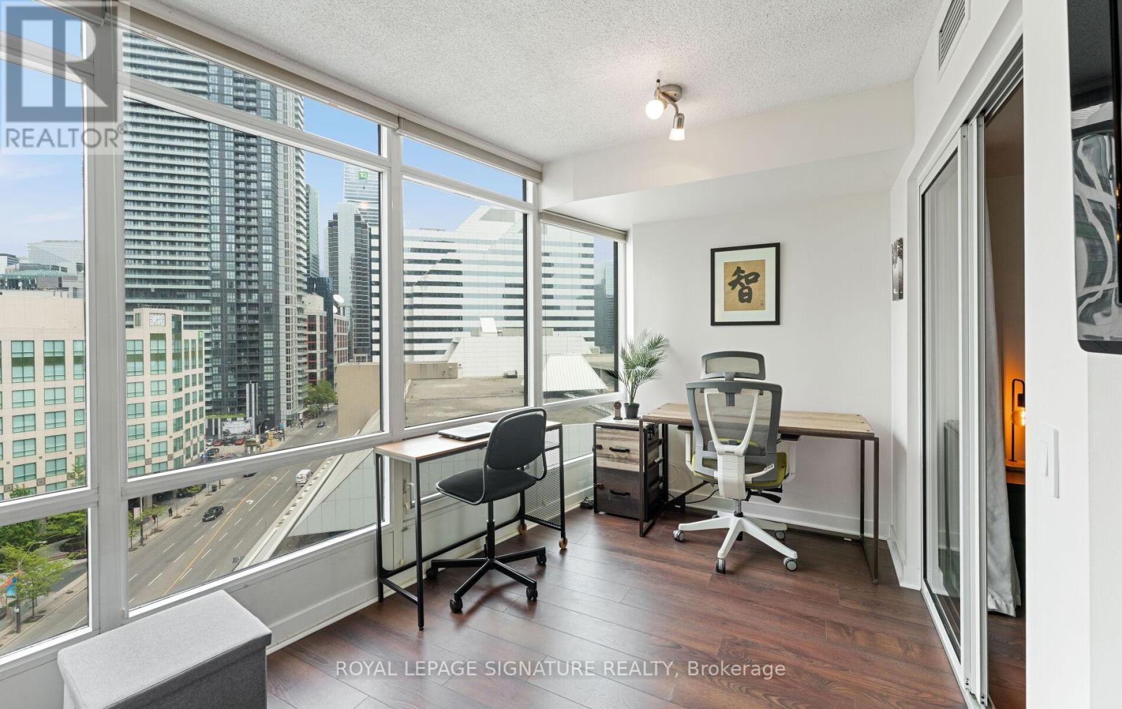 1201 - 361 Front Street W, Toronto, Ontario  M5V 3R5 - Photo 11 - C12192626