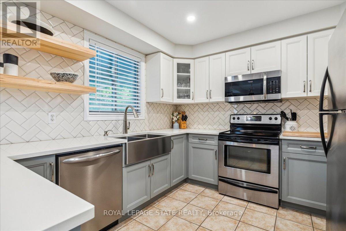 51 Napa Lane, Hamilton, Ontario  L8E 6B7 - Photo 19 - X12210711