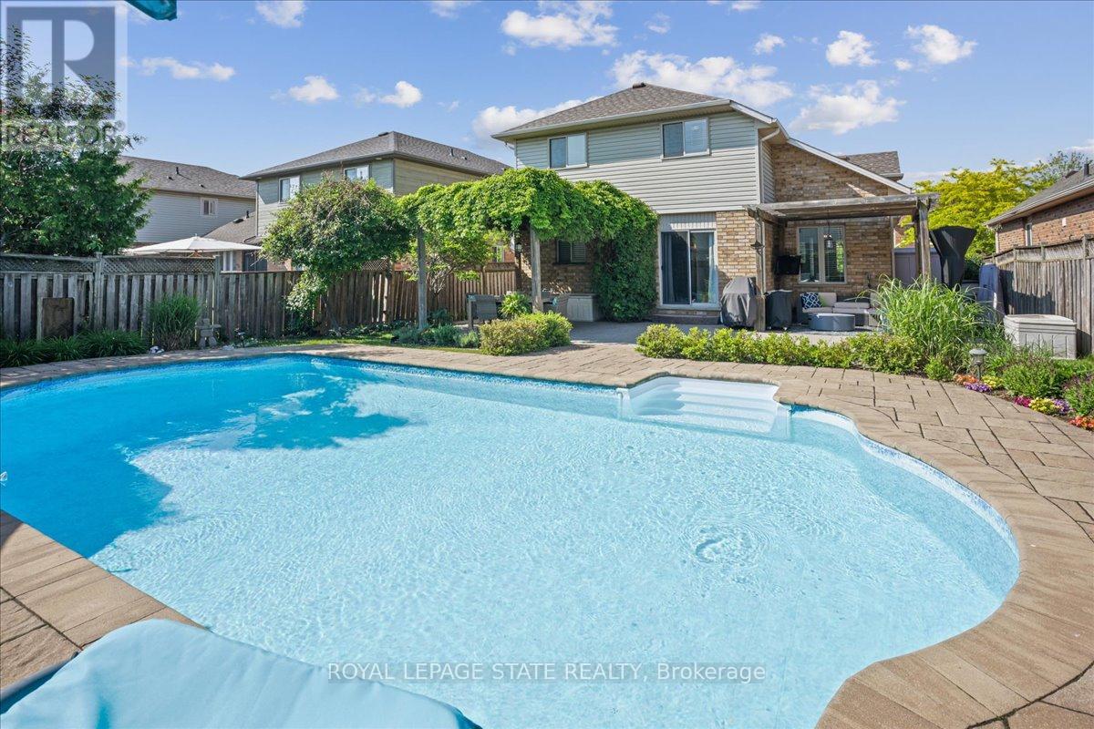51 Napa Lane, Hamilton, Ontario  L8E 6B7 - Photo 46 - X12210711