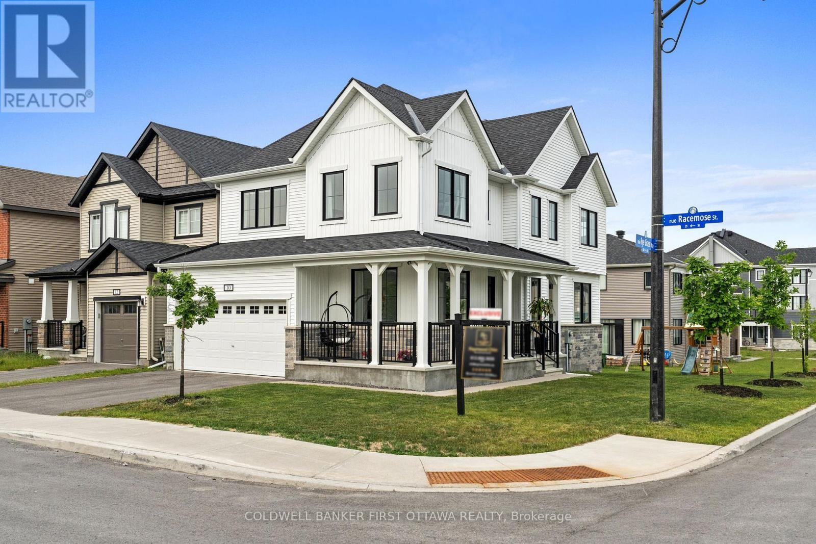 10 Racemose Street, Ottawa, Ontario  K2J 6Z9 - Photo 2 - X12212082