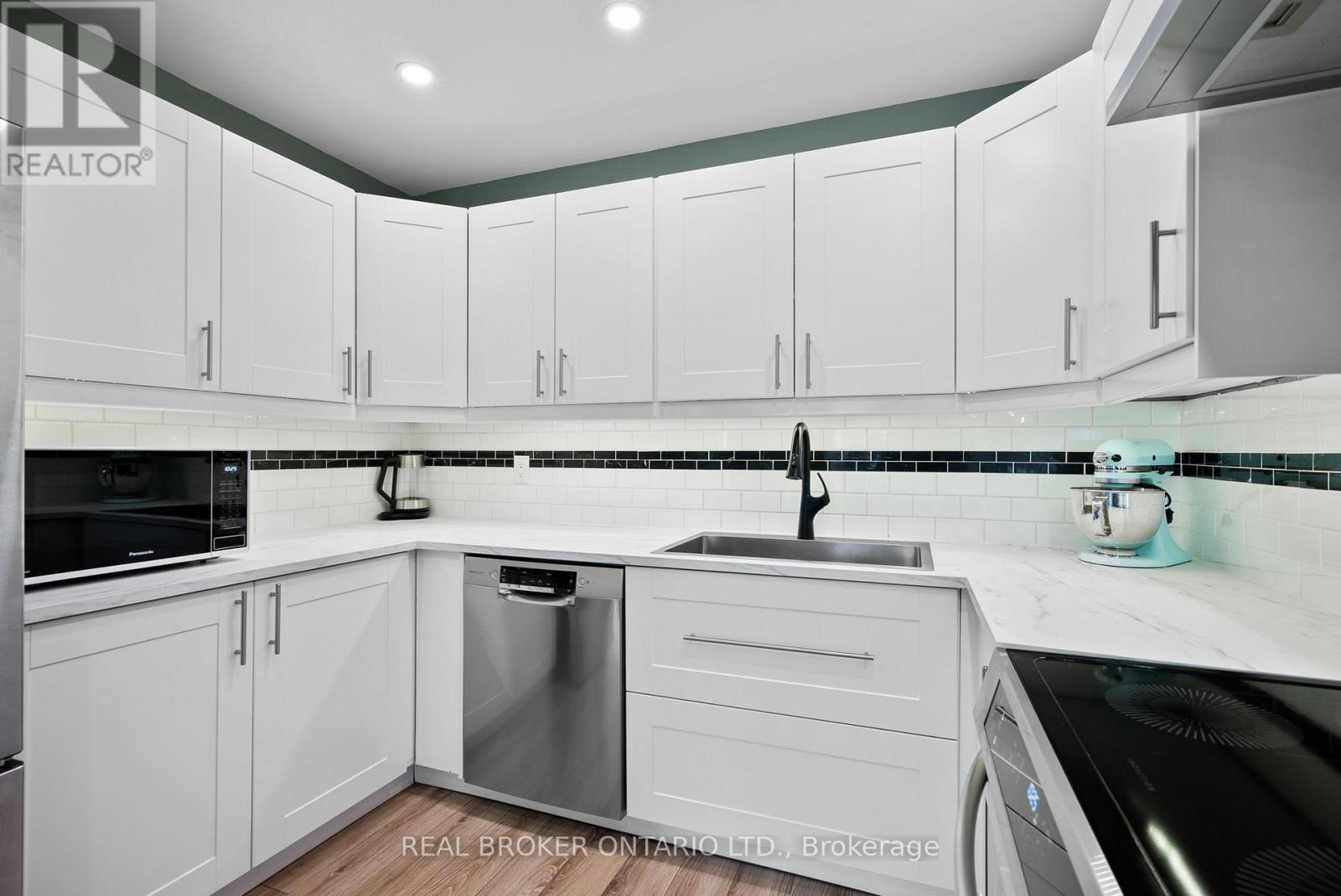 16 Alfa Street, Ottawa, Ontario  K2J 3R5 - Photo 11 - X12212141