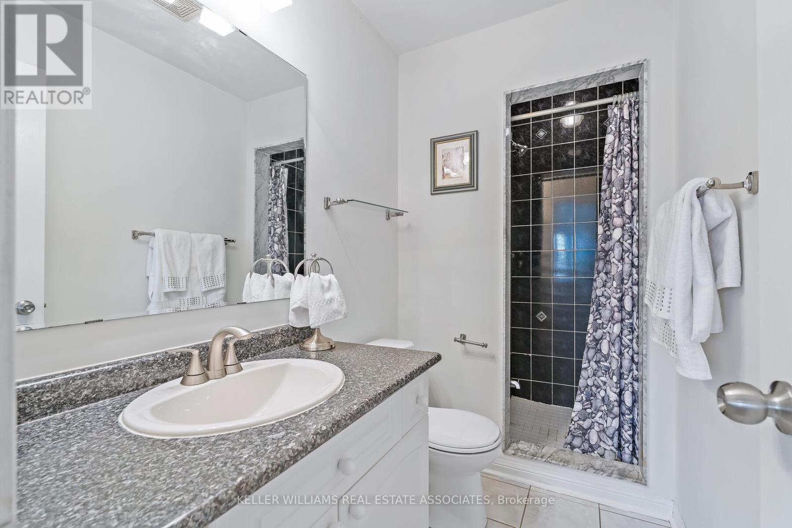 21 Seed House Lane, Halton Hills (Georgetown), Ontario  L7G 6K2 - Photo 26 - W12211913
