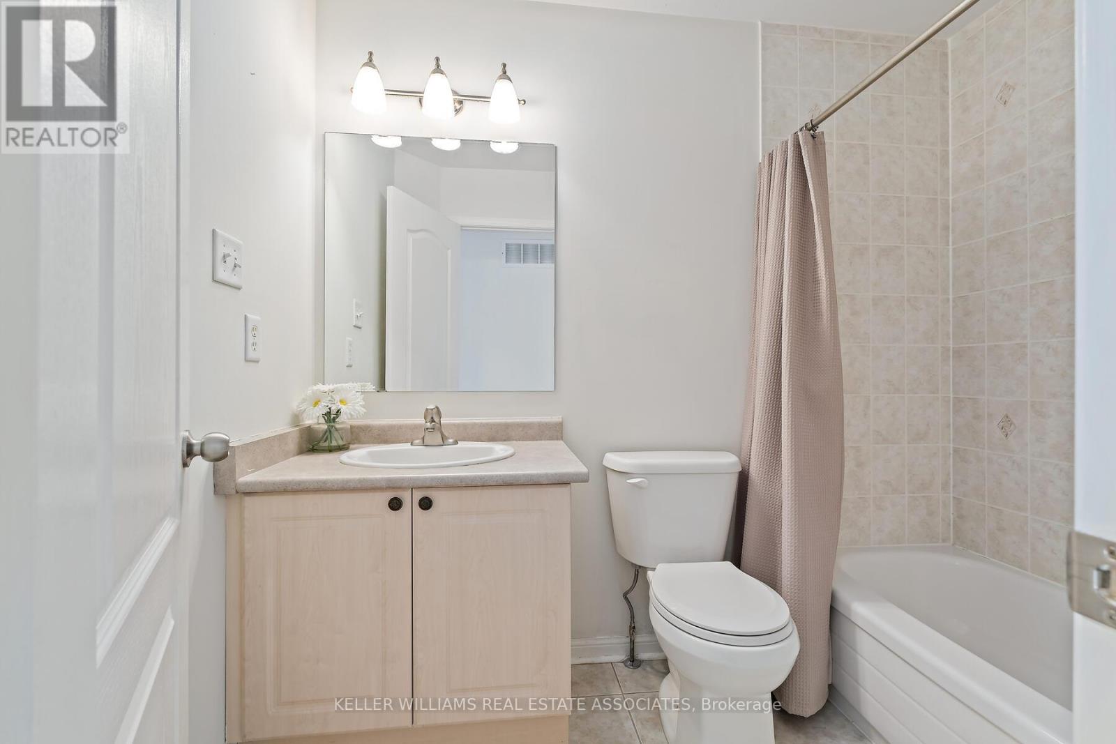 21 Seed House Lane, Halton Hills (Georgetown), Ontario  L7G 6K2 - Photo 30 - W12211913