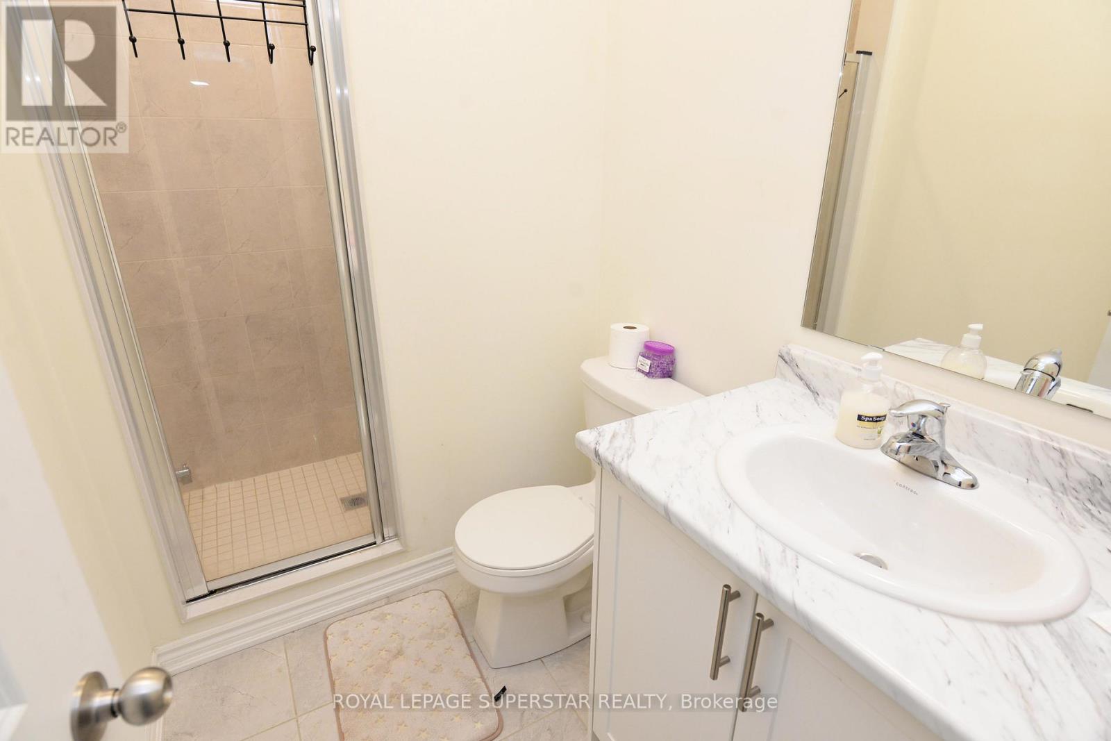 94 Donald Ficht Crescent, Brampton (Northwest Brampton), Ontario  L7A 5H8 - Photo 15 - W12211926