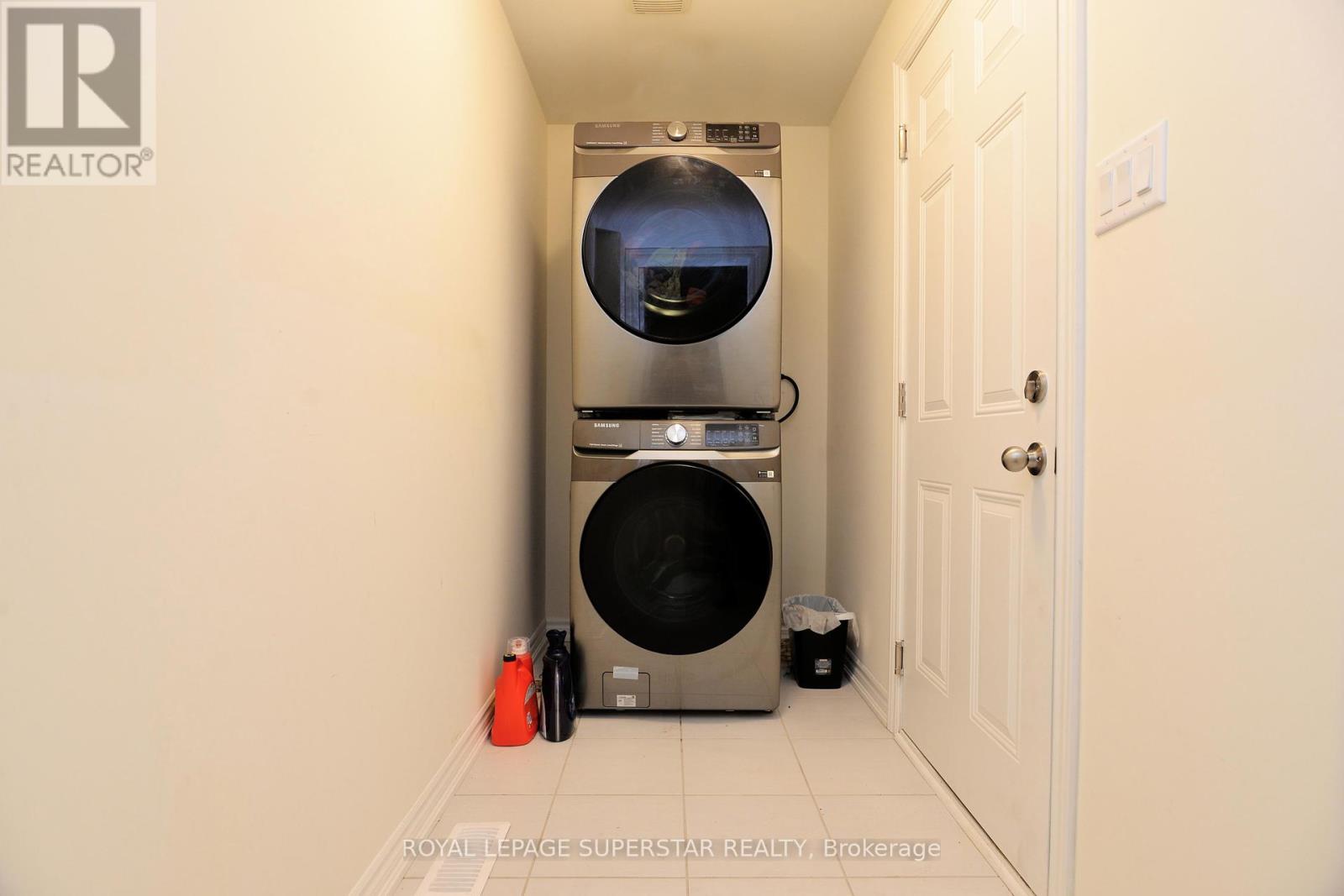 94 Donald Ficht Crescent, Brampton (Northwest Brampton), Ontario  L7A 5H8 - Photo 42 - W12211926