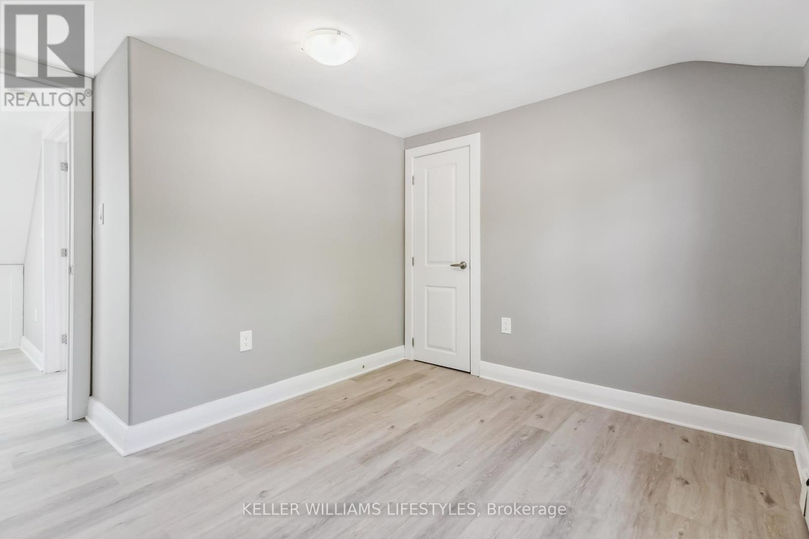 Upper - 88 Britannia Avenue, London North, Ontario  N6H 2J2 - Photo 16 - X12149796