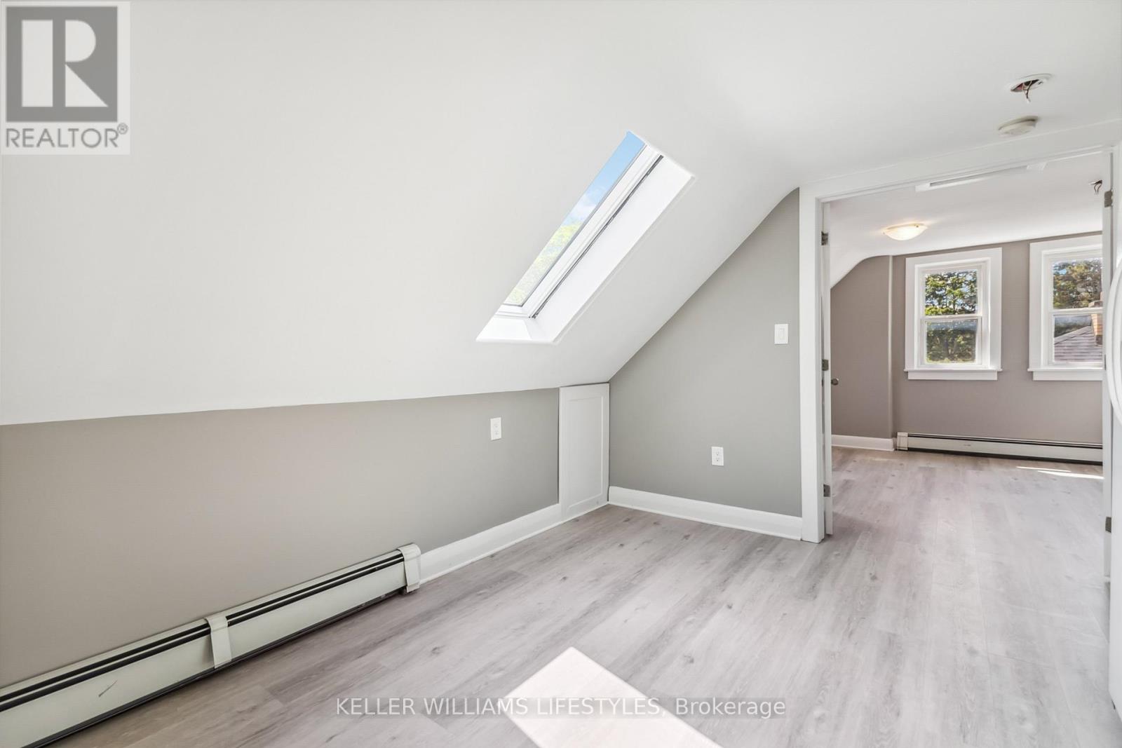 Upper - 88 Britannia Avenue, London North, Ontario  N6H 2J2 - Photo 8 - X12149796