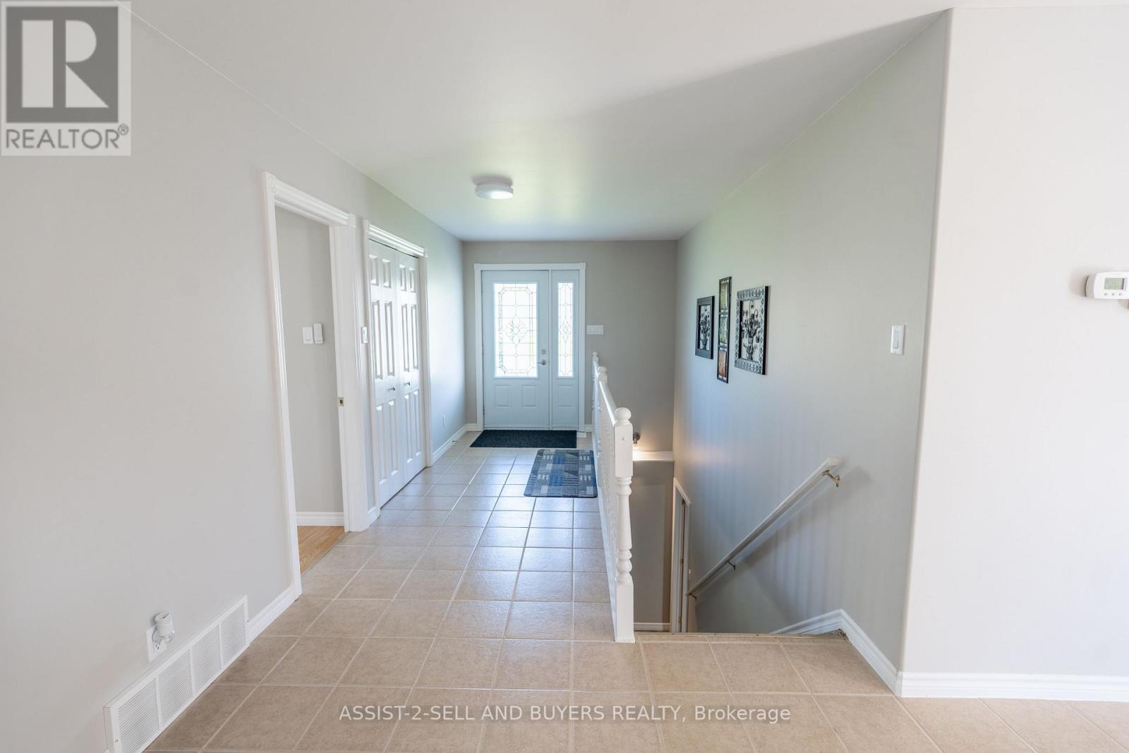 18267 Samuel Drive S, South Glengarry, Ontario  K6H 7J1 - Photo 14 - X12186255