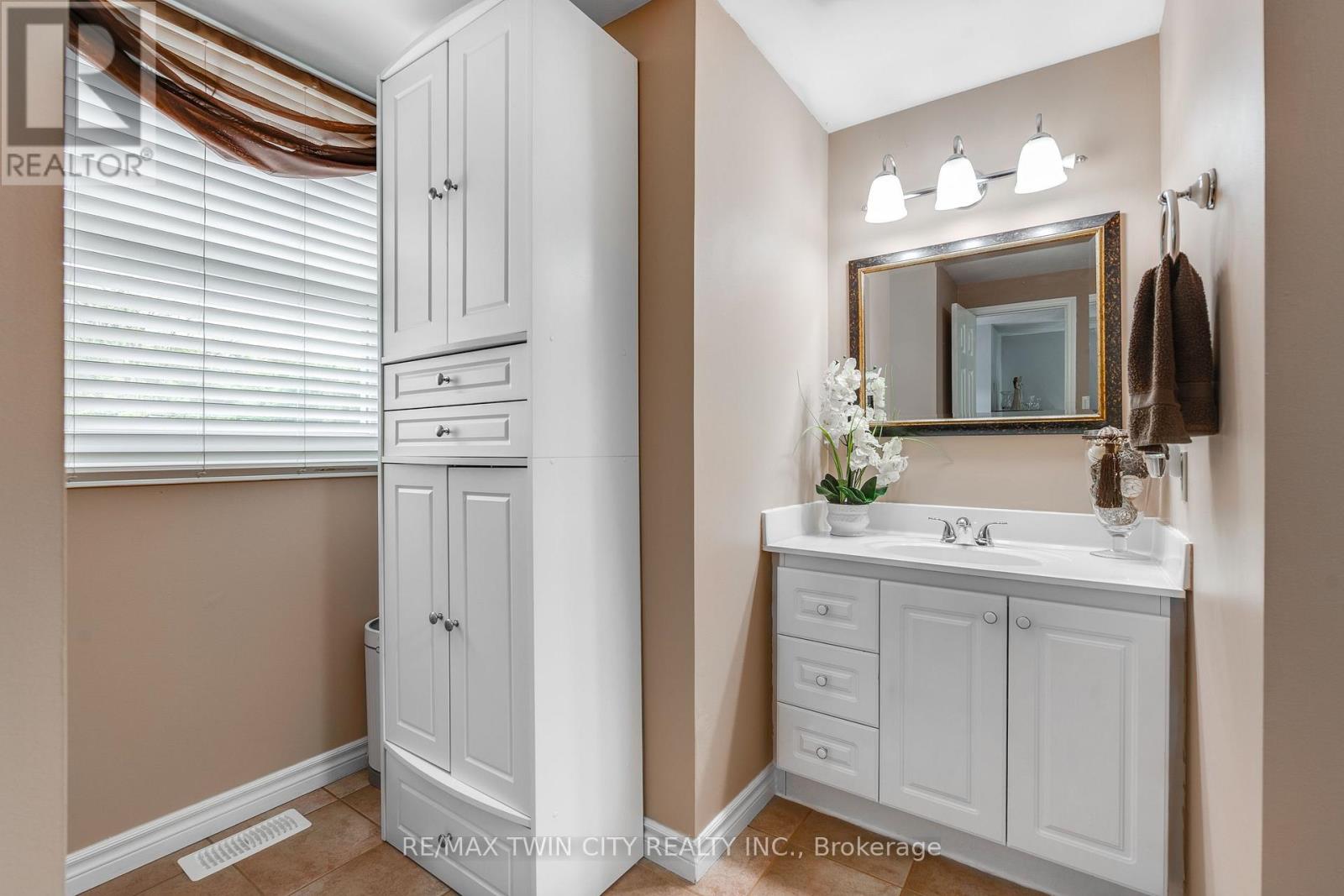 50 Juniper Street, Cambridge, Ontario  N3C 3A3 - Photo 23 - X12211900
