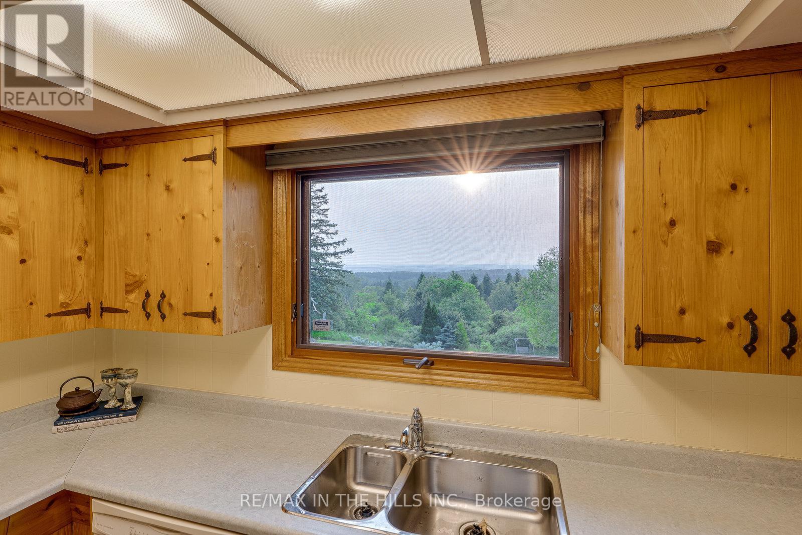 247531 5 Side Road, Mono, Ontario  L9W 6K8 - Photo 20 - X12211923