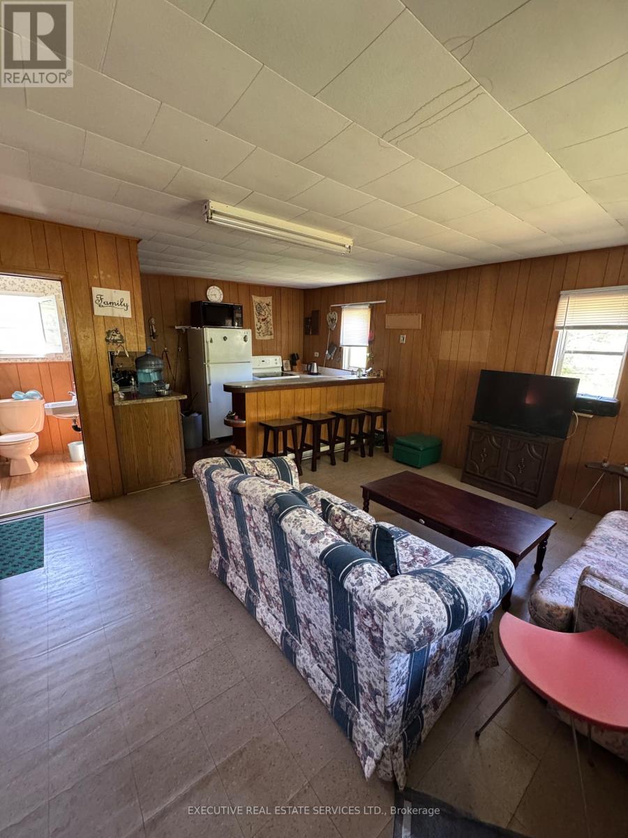 1438 Echo Lake Road, Lake Of Bays, Ontario  P0B 1A0 - Photo 20 - X12211936