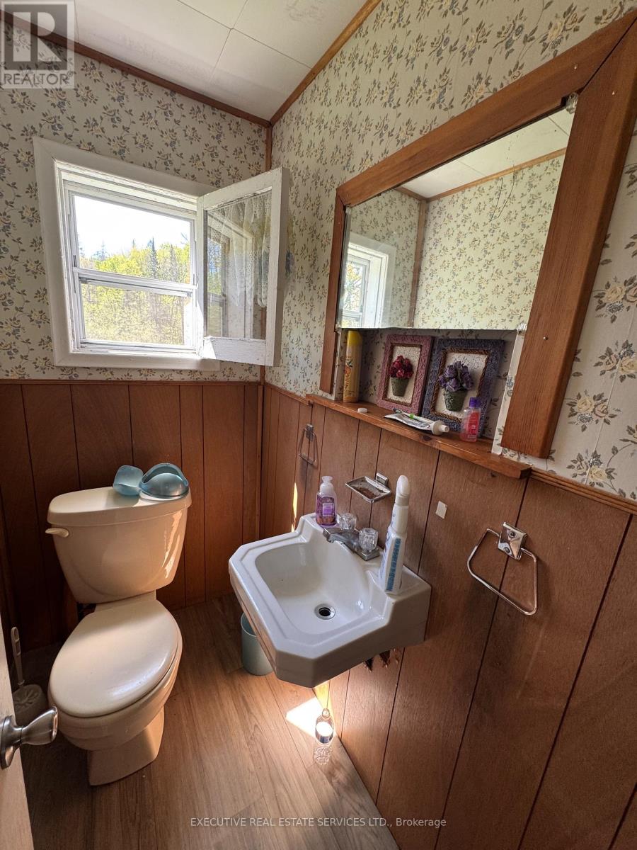 1438 Echo Lake Road, Lake Of Bays, Ontario  P0B 1A0 - Photo 27 - X12211936