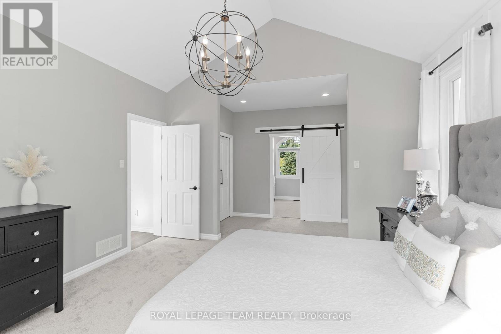 112 Lady Lochead Lane, Ottawa, Ontario  K0A 1L0 - Photo 16 - X12140807