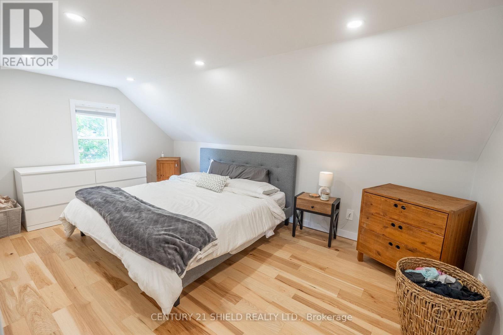 907 2nd Street W, Cornwall, Ontario  K6J 1H8 - Photo 24 - X12207641