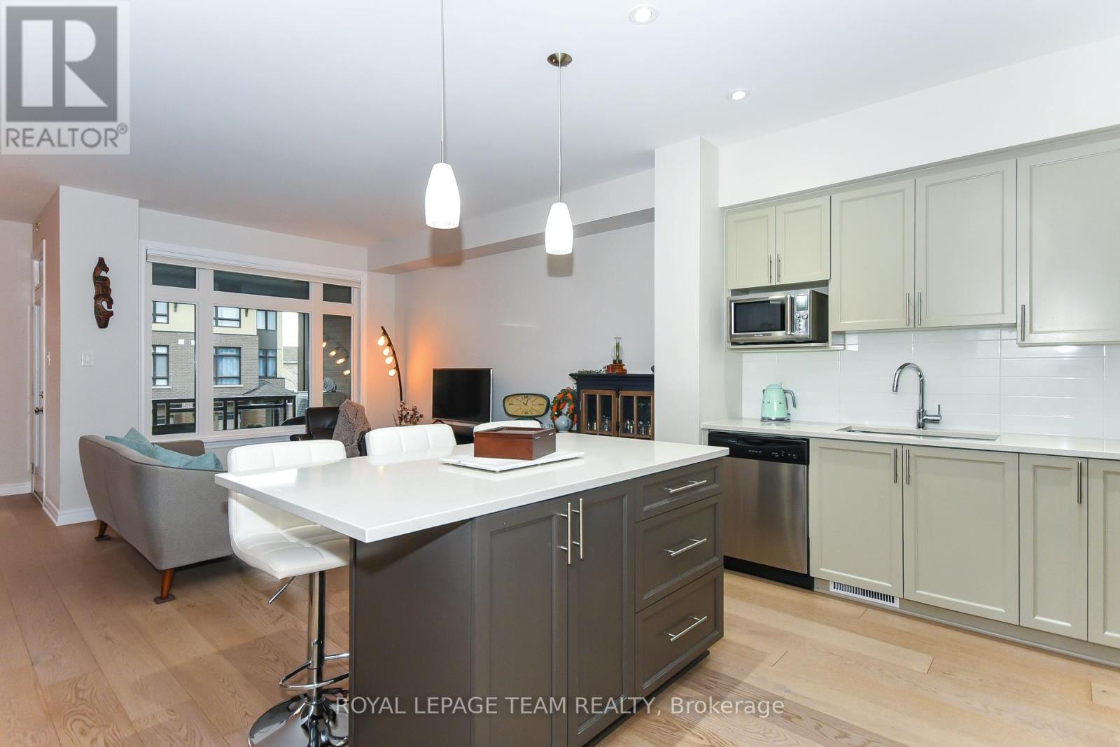 342 Twinflower Way, Ottawa, Ontario  K2J 5Z6 - Photo 8 - X12210257