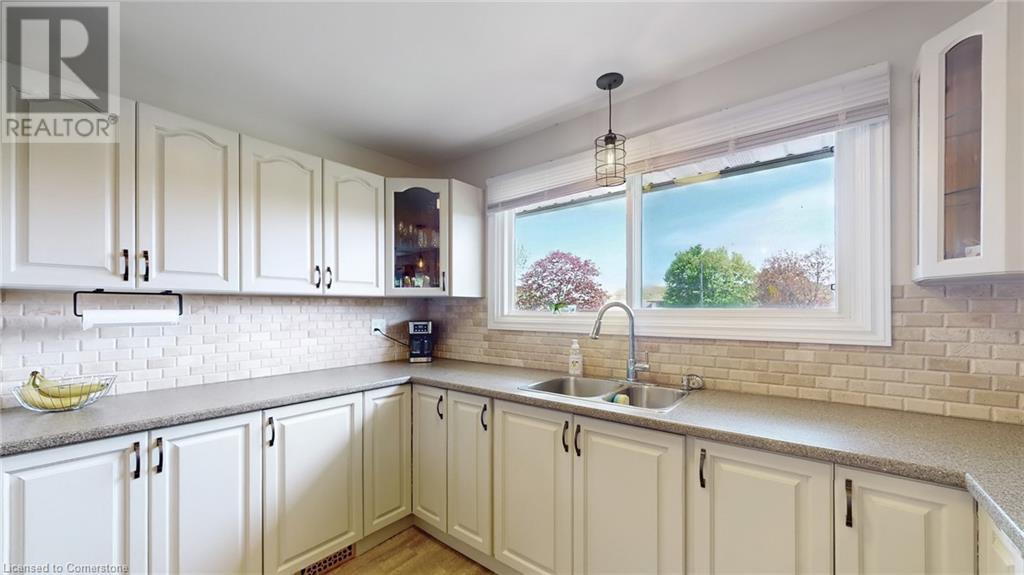 630 Trinity Church Road, Hamilton, Ontario  L0R 1P0 - Photo 14 - 40728797