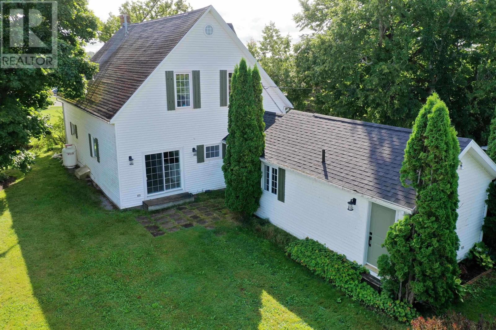 Property at 1229 Brackley Point Road image 2