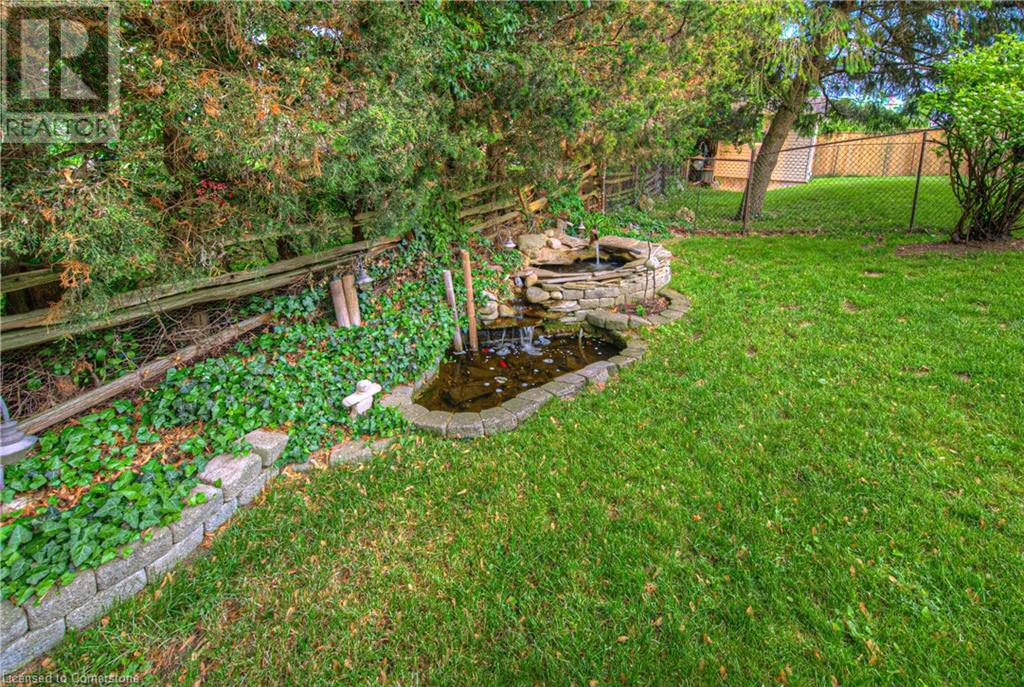 7 Dawn Crescent, Cambridge, Ontario  N3C 3X2 - Photo 37 - 40739581