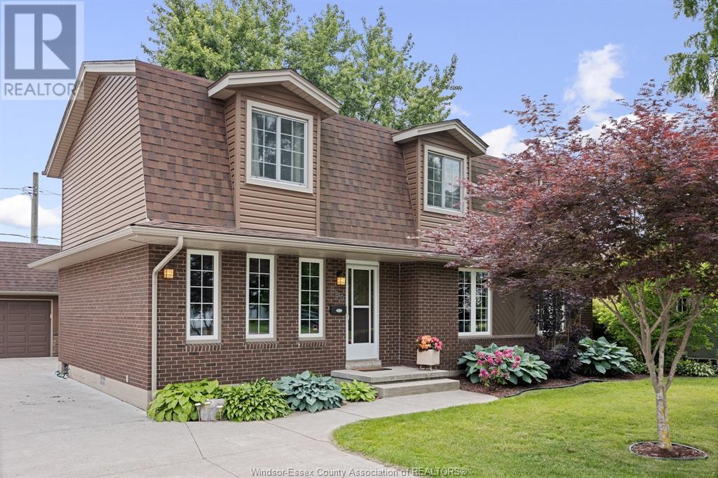 MLS# 25014749: 290 VICTORY STREET, LaSalle, Canada