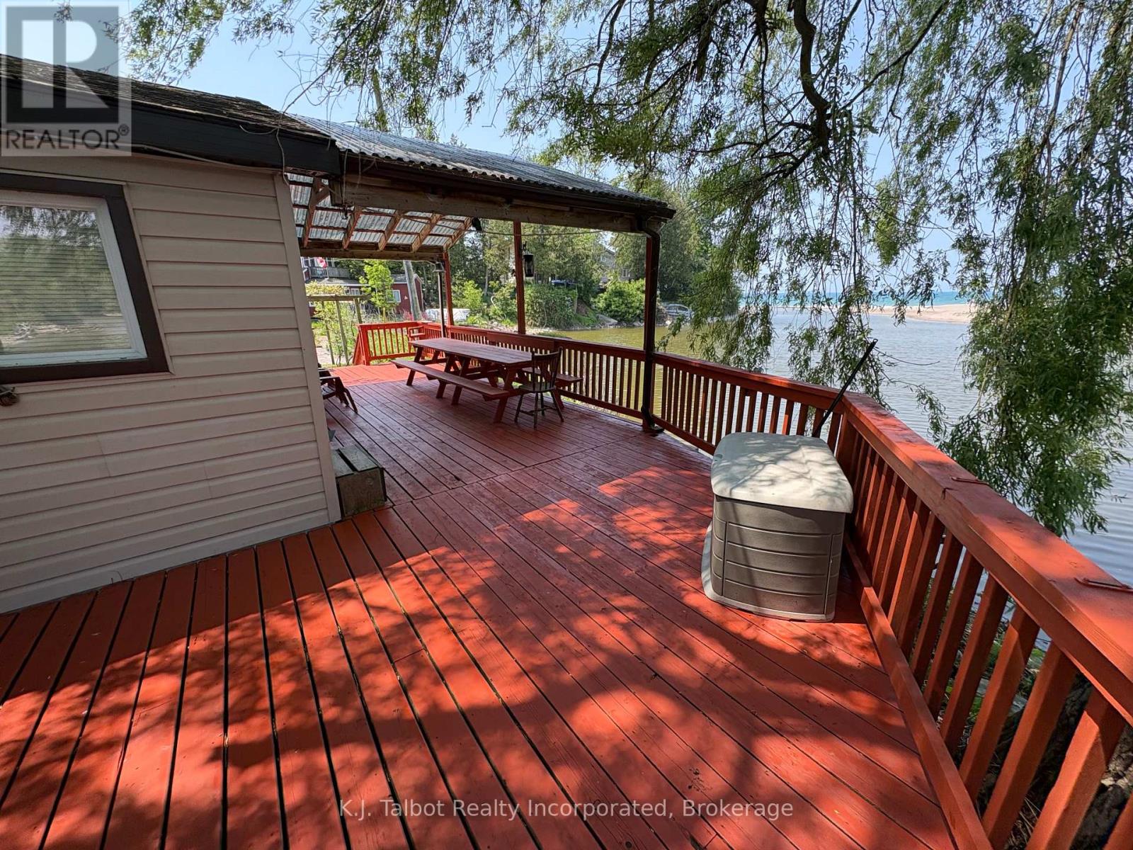 11 Apple Lane, Ashfield-Colborne-Wawanosh (Ashfield), Ontario  N7A 3X9 - Photo 7 - X12100912
