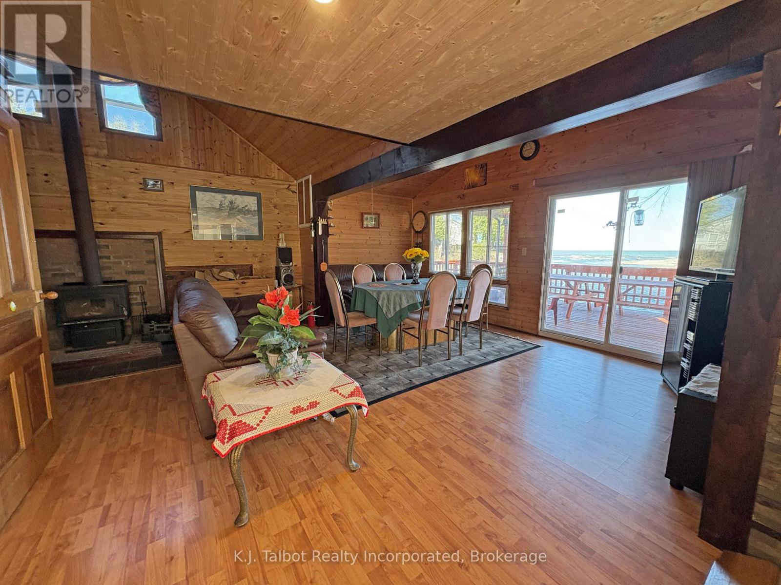 11 Apple Lane, Ashfield-Colborne-Wawanosh (Ashfield), Ontario  N7A 3X9 - Photo 21 - X12100912