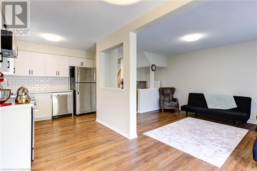 379 Hidden Creek Drive, Kitchener, Ontario  N2N 3N2 - Photo 12 - 40739385
