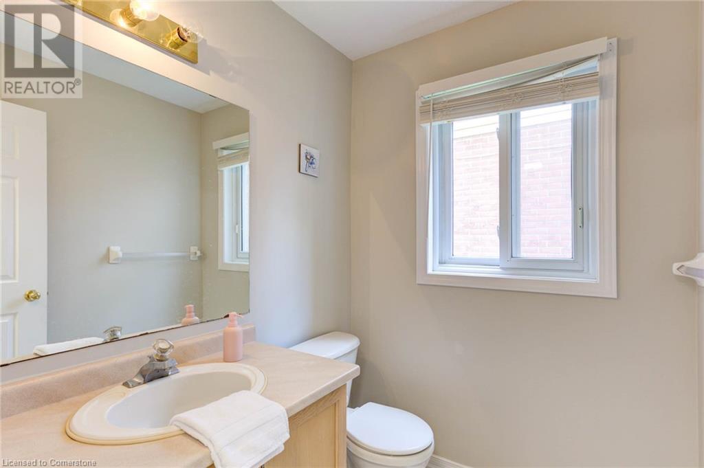 379 Hidden Creek Drive, Kitchener, Ontario  N2N 3N2 - Photo 18 - 40739385