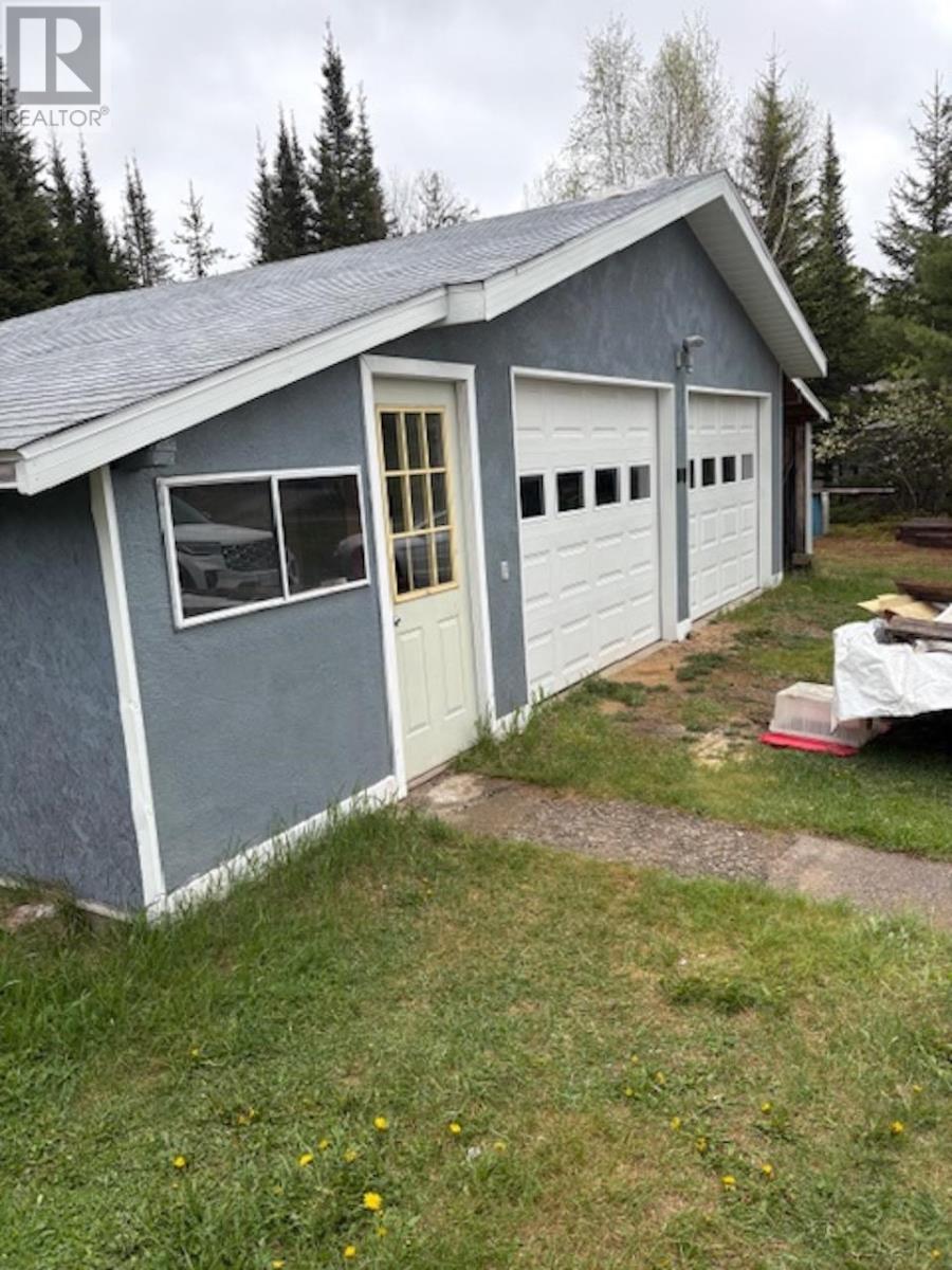 1 Esher Rd, Chapleau, Ontario  P0M 1K0 - Photo 4 - SM251448