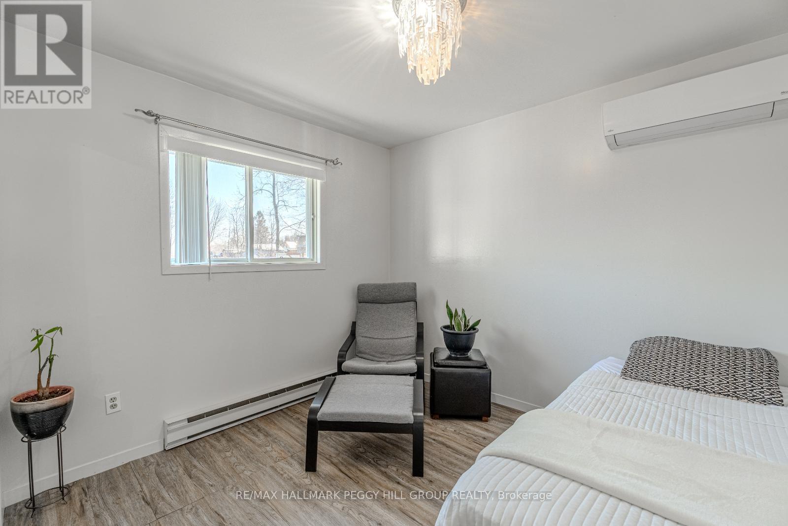 7229 Davy Drive, Ramara, Ontario  L0K 2B0 - Photo 12 - S12202406