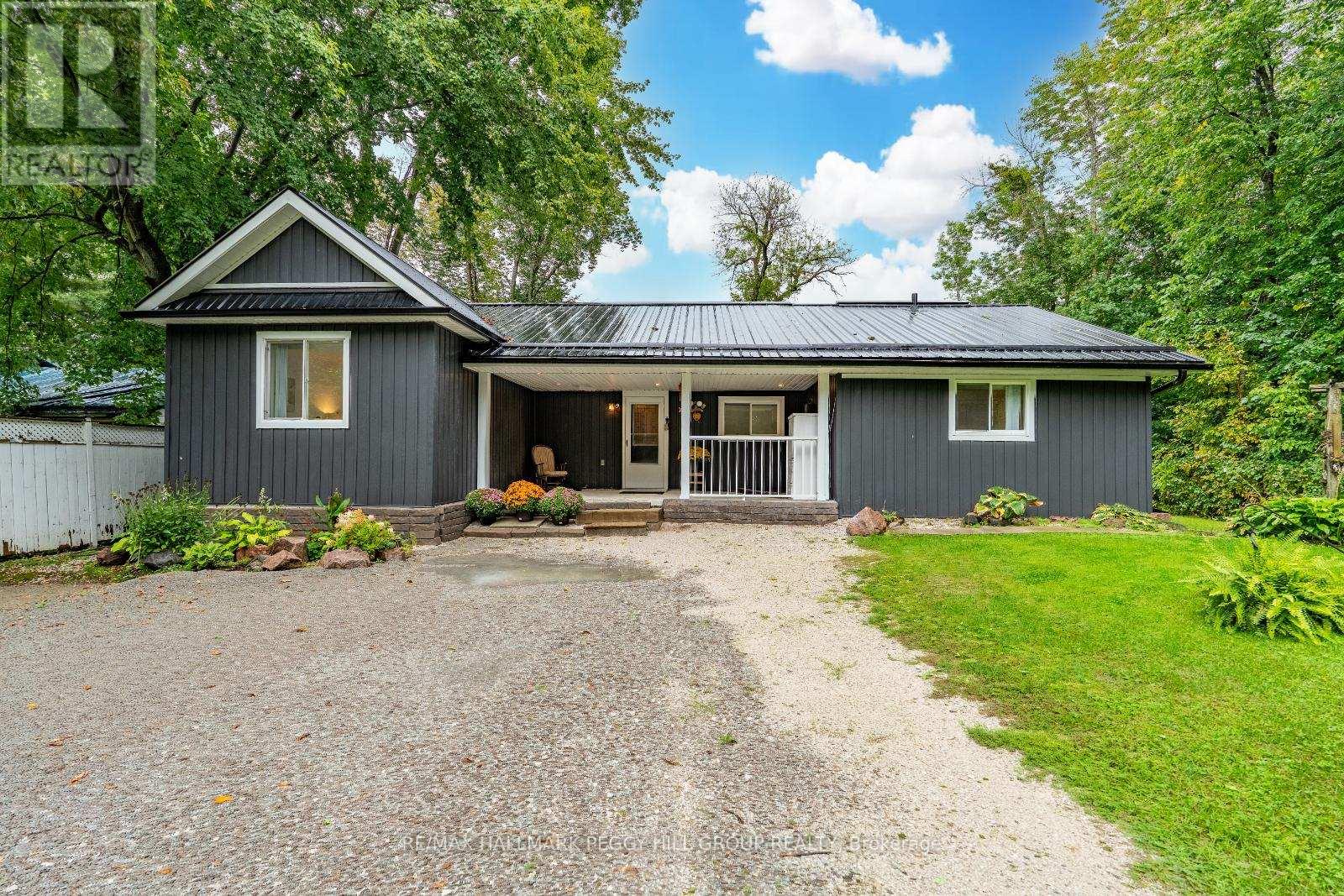 7229 Davy Drive, Ramara, Ontario  L0K 2B0 - Photo 2 - S12202406