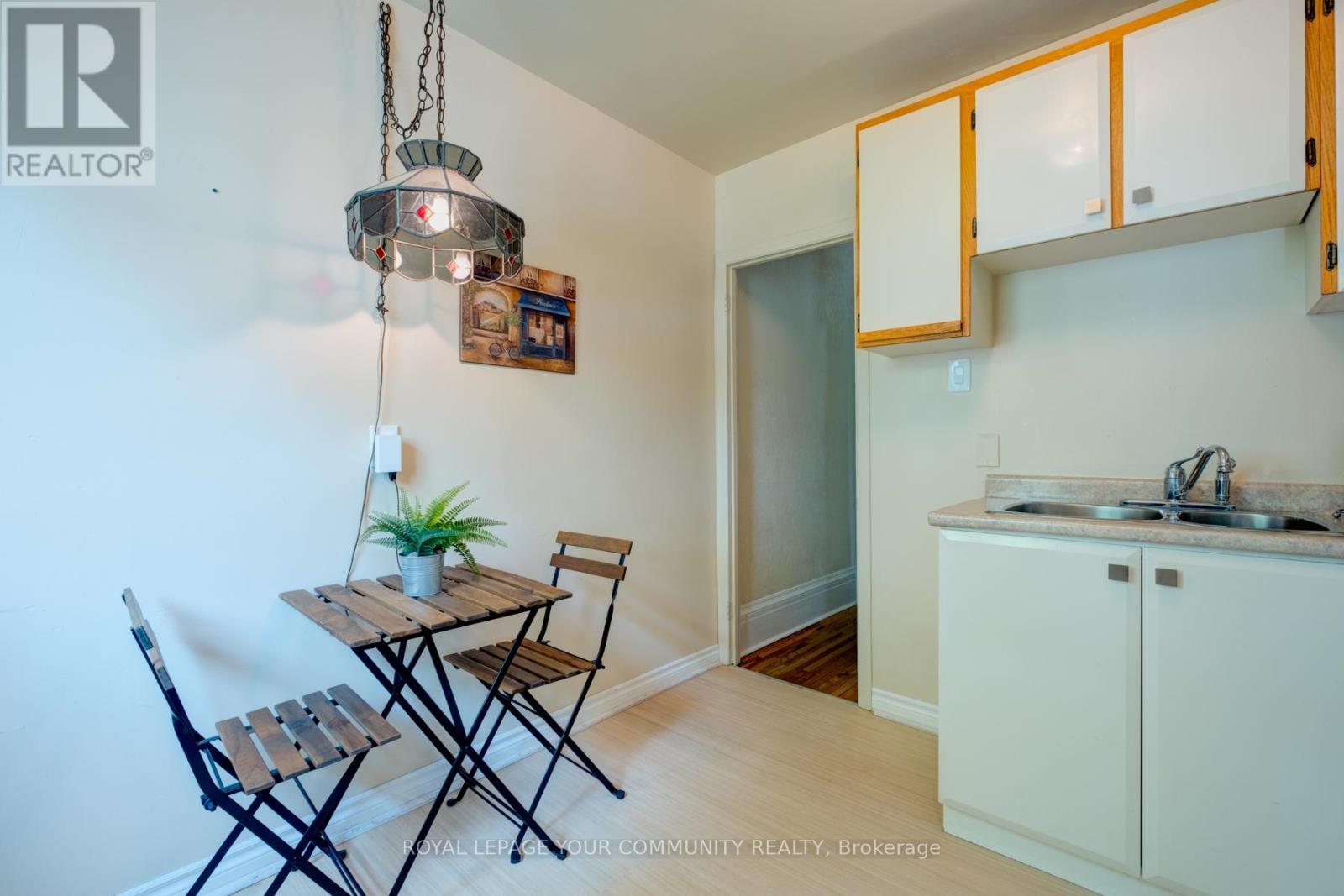 356 Dupont Street, Toronto (Annex), Ontario  M5R 1V9 - Photo 9 - C12212016
