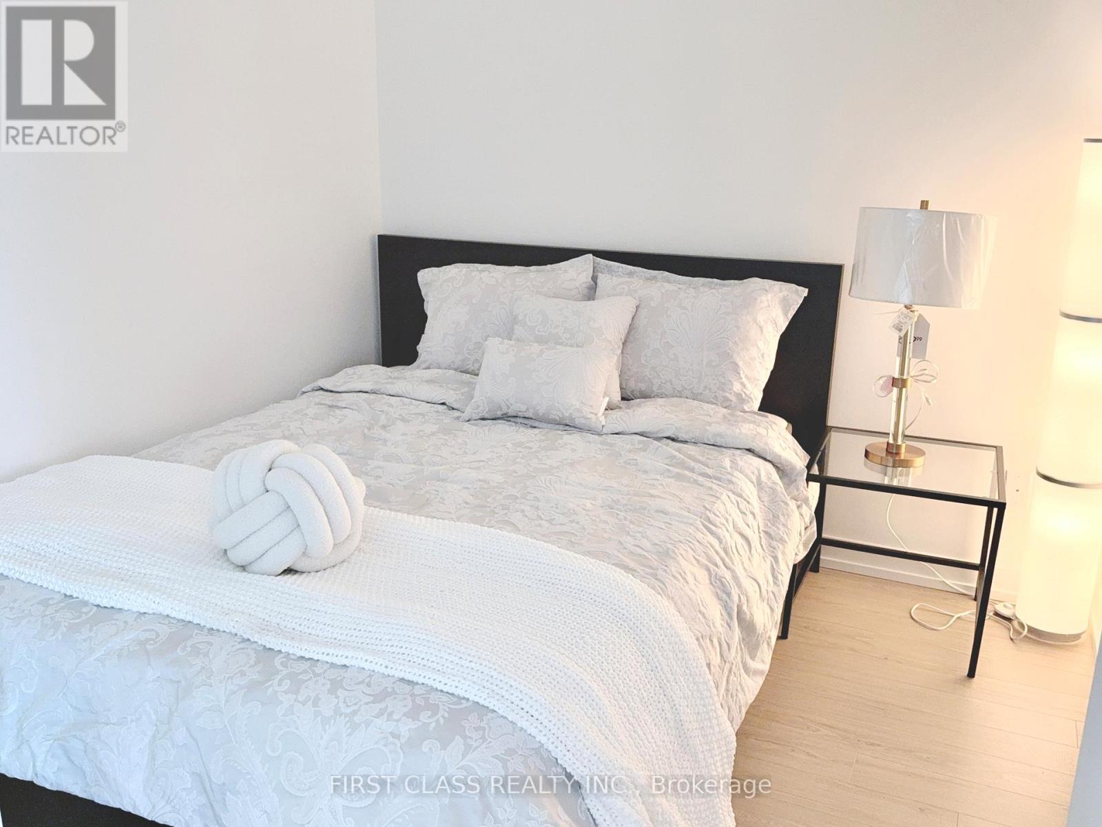 2908 - 85 Wood Street, Toronto (Church-Yonge Corridor), Ontario  M4Y 0E8 - Photo 16 - C12212081
