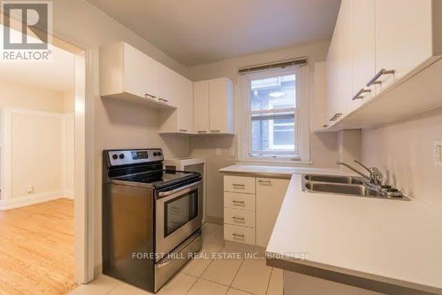 2nd Floor North - 163 Highbourne Avenue, Toronto, Ontario  M5P 2J8 - Photo 10 - C12212110