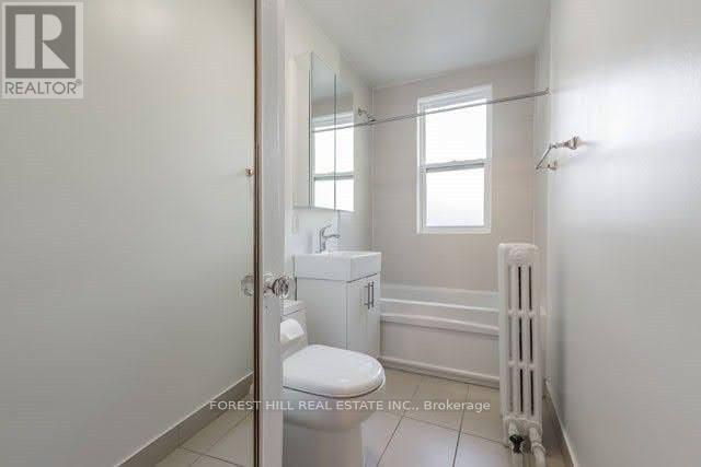 2nd Floor North - 163 Highbourne Avenue, Toronto, Ontario  M5P 2J8 - Photo 12 - C12212110