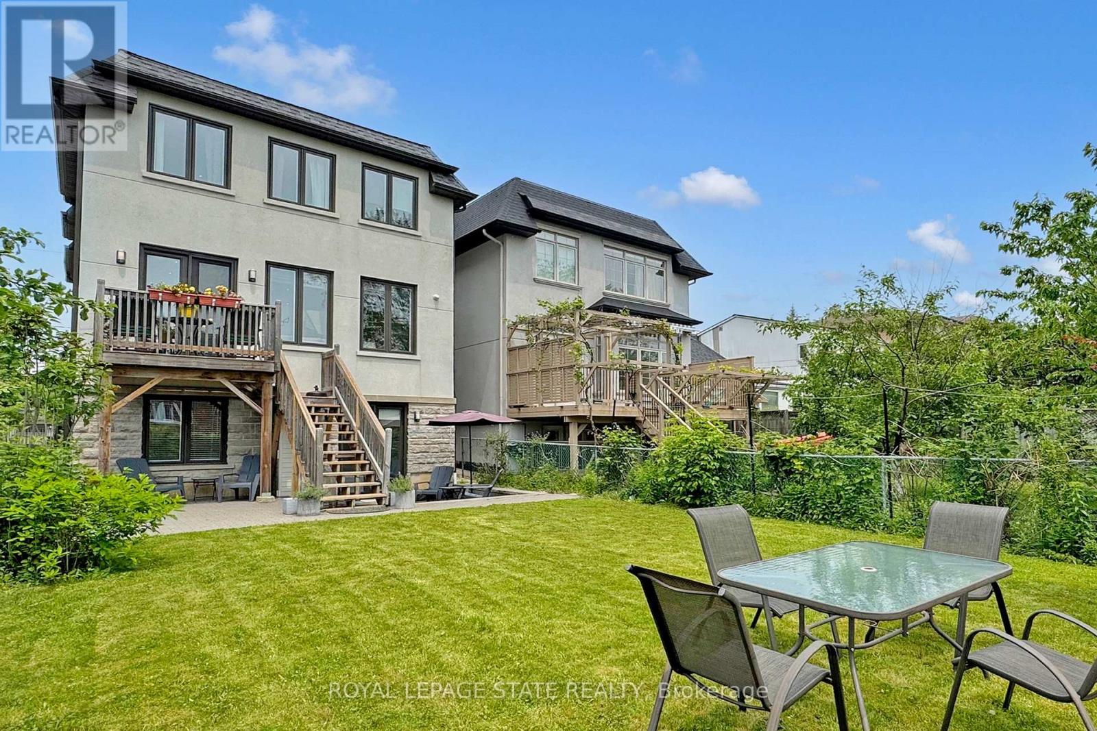 743 Glencairn Avenue, Toronto, Ontario  M6B 1Z9 - Photo 44 - C12212132