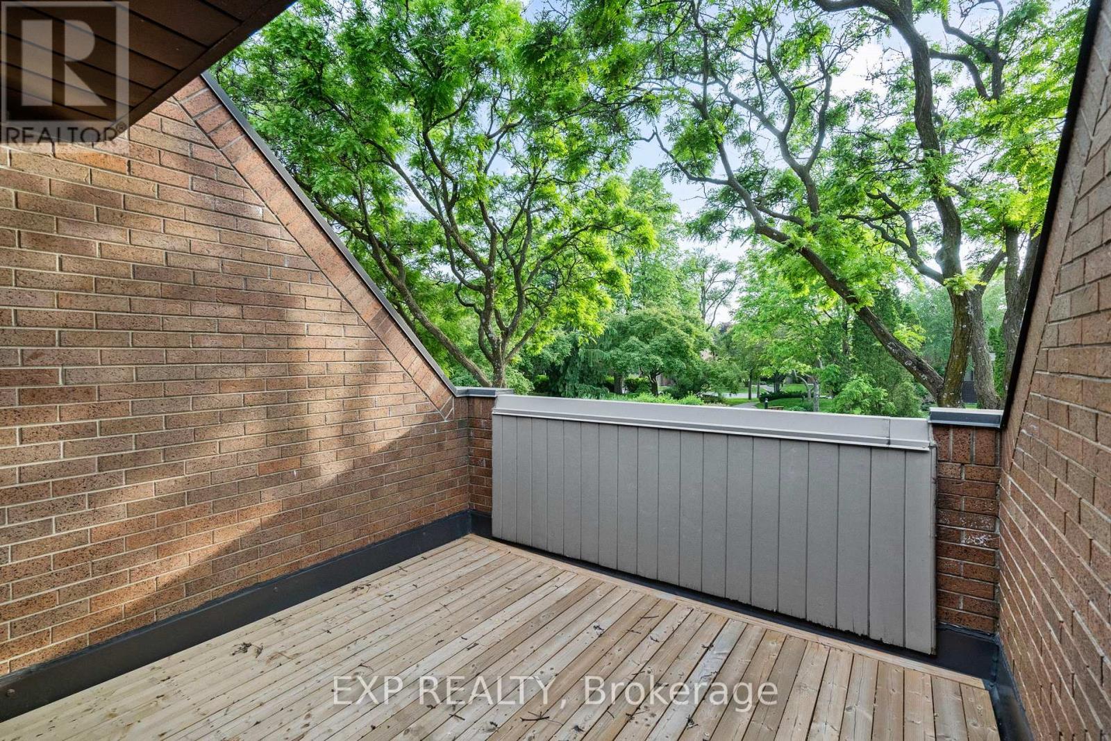 108 Flaming Rose Way, Toronto, Ontario  M2N 5W8 - Photo 37 - C12212143