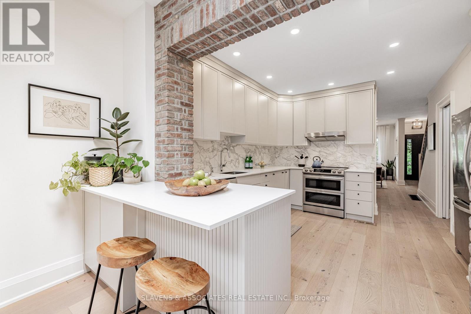 188 Fairlawn Avenue, Toronto (Lawrence Park North), Ontario  M5M 1S8 - Photo 12 - C12212156