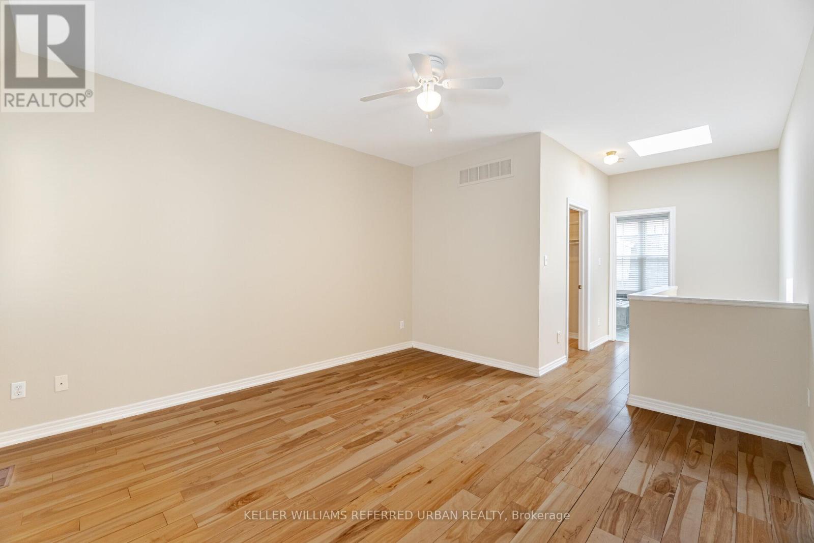 13 Joseph Salsberg Lane, Toronto (Niagara), Ontario  M6J 3W8 - Photo 16 - C12212176