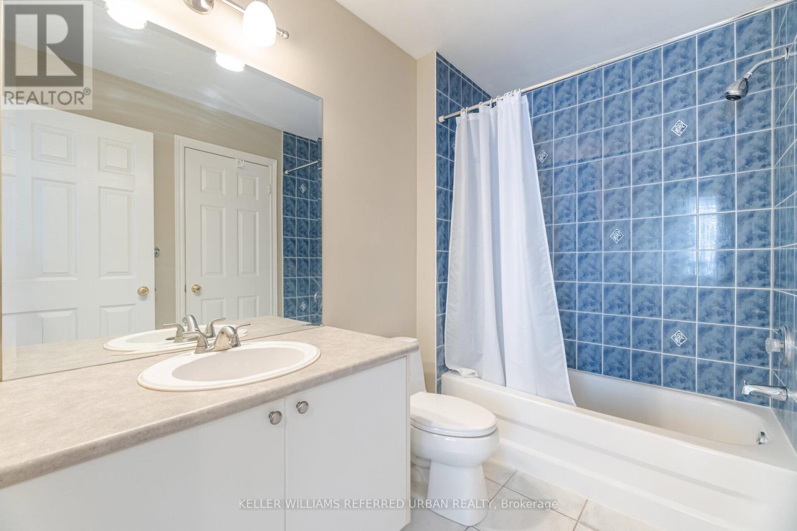 13 Joseph Salsberg Lane, Toronto (Niagara), Ontario  M6J 3W8 - Photo 26 - C12212176