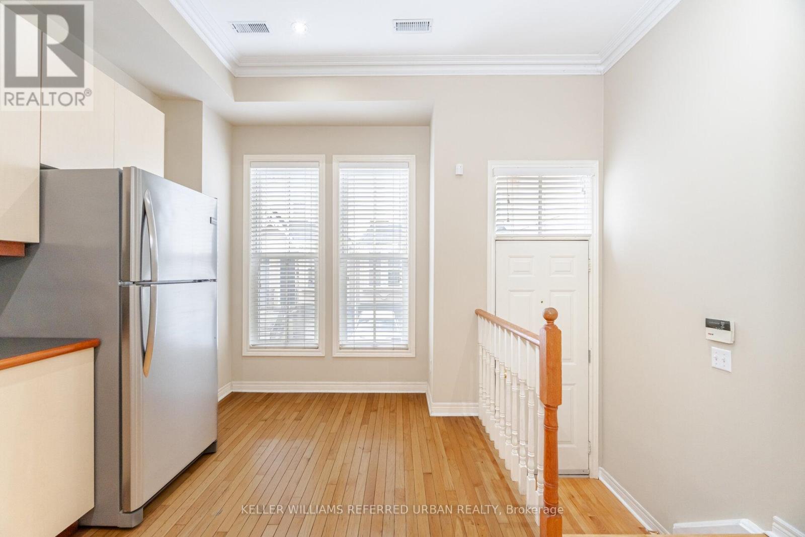 13 Joseph Salsberg Lane, Toronto (Niagara), Ontario  M6J 3W8 - Photo 6 - C12212176