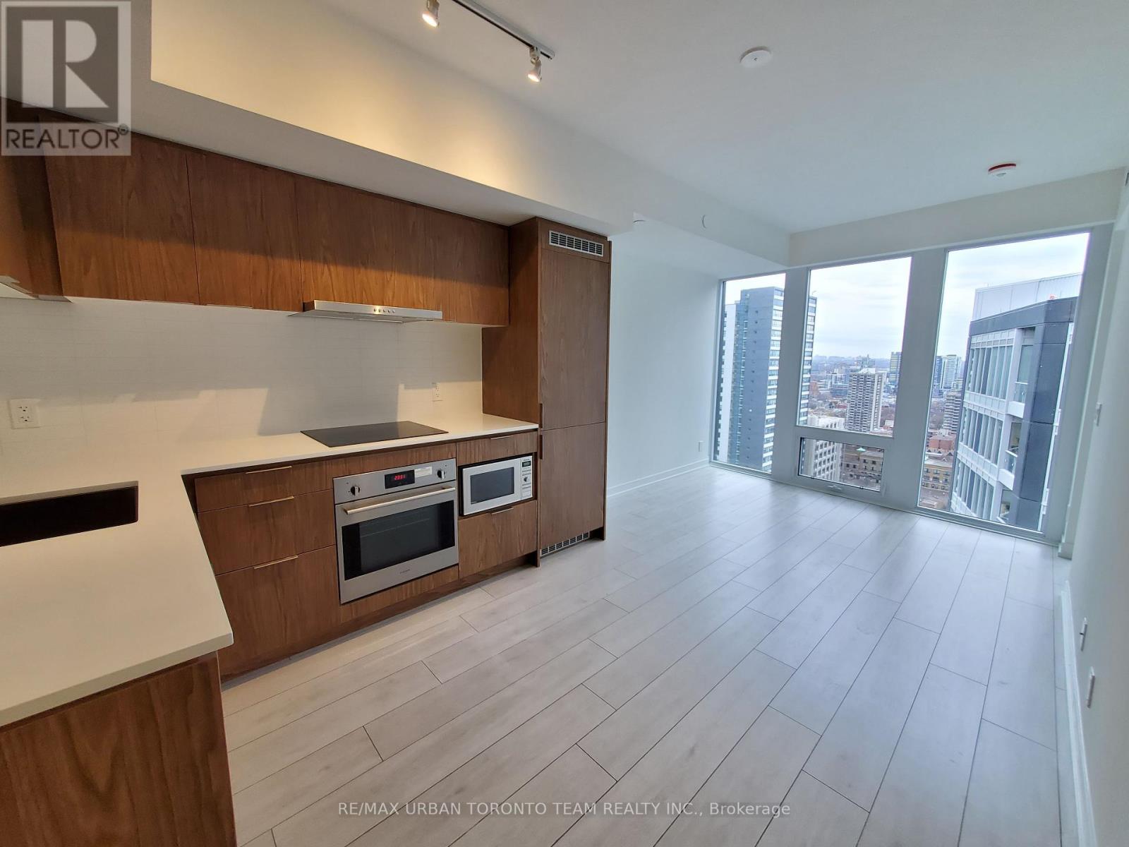 Ph212 - 60 Shuter Street, Toronto (Church-Yonge Corridor), Ontario  M5B 0B7 - Photo 3 - C12212190