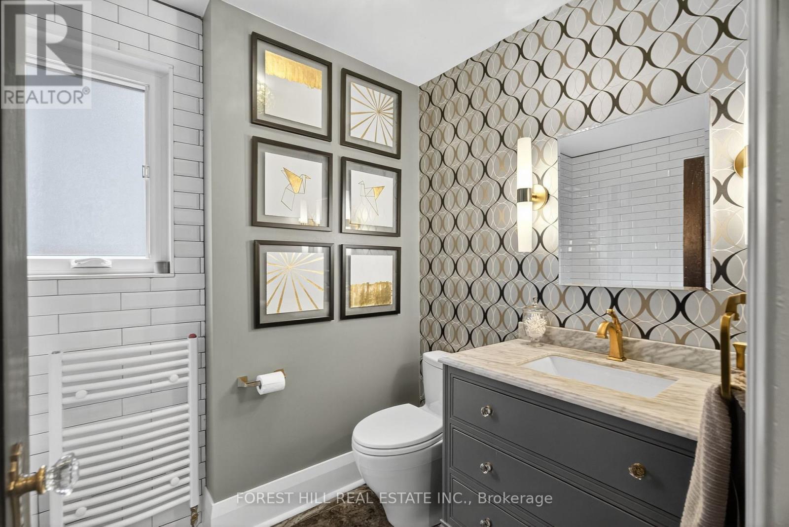 82 Pinewood Avenue, Toronto (Humewood-Cedarvale), Ontario  M6C 2V1 - Photo 26 - C12212193